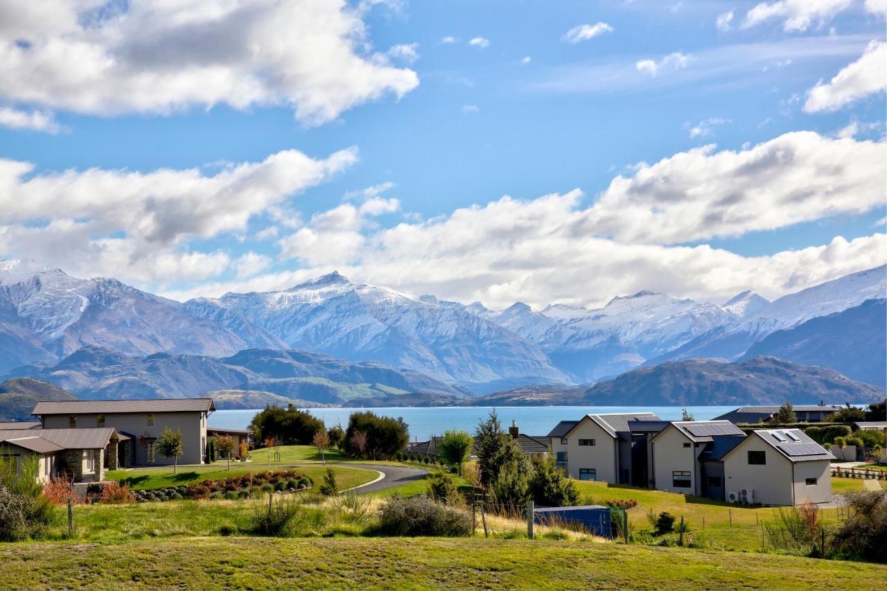 Villa Infinity And Beyond à Wanaka Extérieur photo
