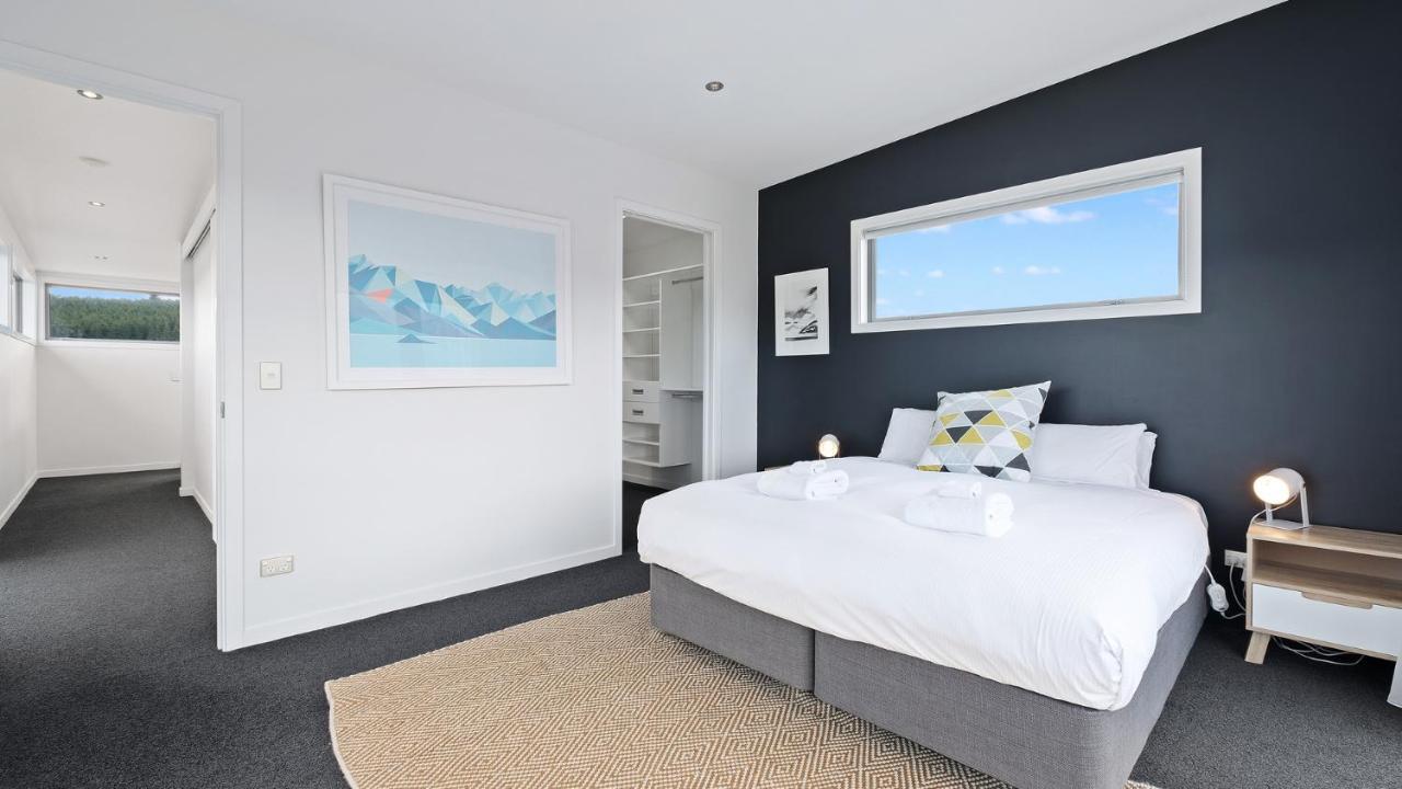 Villa Infinity And Beyond à Wanaka Extérieur photo